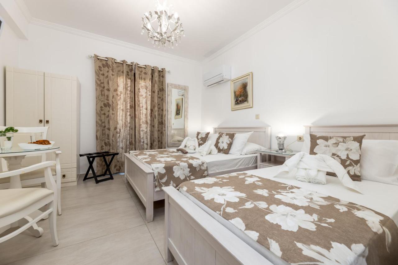Panos Luxury Studios Páros 外观 照片