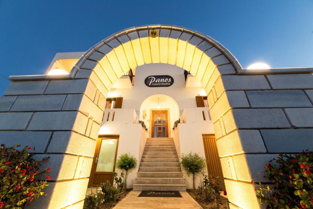 Panos Luxury Studios Páros 外观 照片